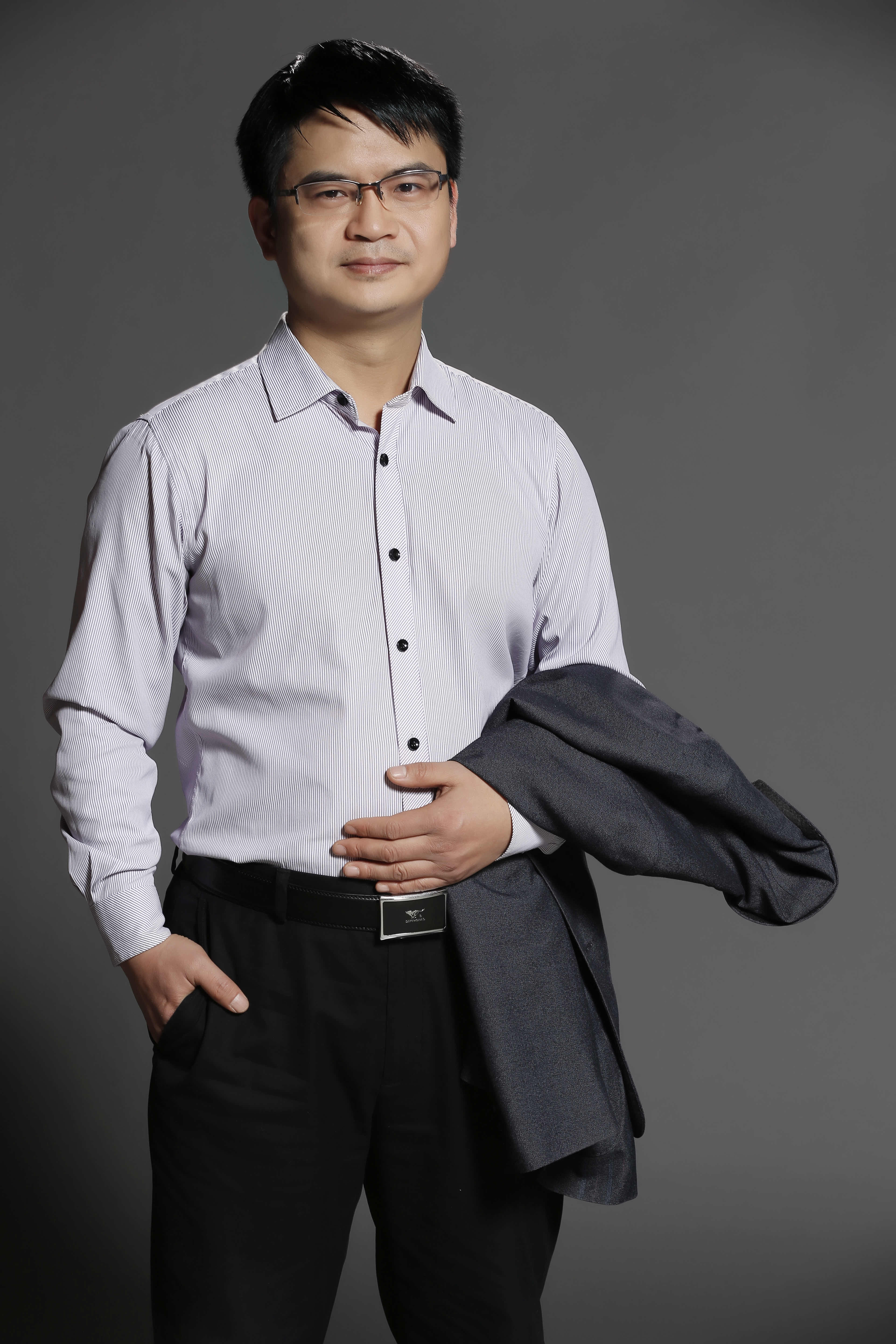 Du Chaoliang:Founder And CEO